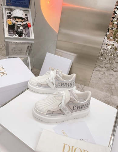 Women flat sneakers shoes, size 35-40, with box, SS88-389-391