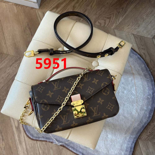 Split leather bag , 3A, size 21x12cm, no box, B68-5951