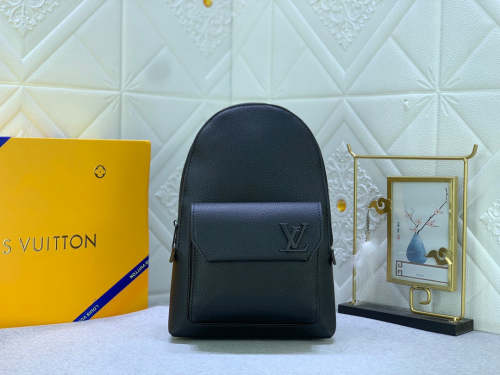 Leather bag ,5A ,no box,size 20x30x4cm,B110-171