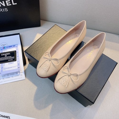 women flat ballet shoes, size 35-42,  with box, SS50-768