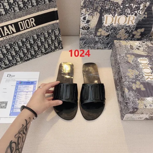 Flat leather sandals slippers , size 34-42 ,with box, SS50-1024