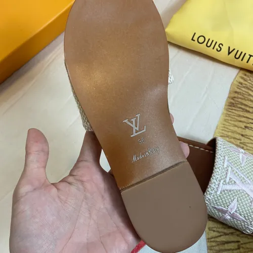 Flat leather sandals slippers , size 35-41 ,with box, SS50-920