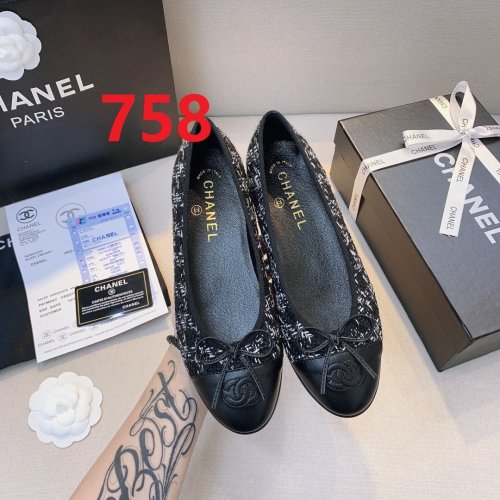 women flat ballet shoes, size 35-42,  with box, SS50-758