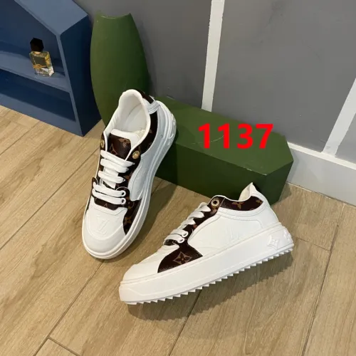 Women flat sneakers shoes, size 35-41, with box, SS70-1137