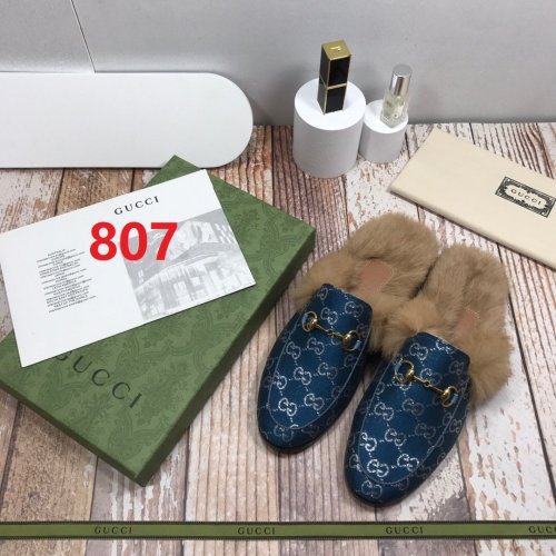 flat fur shoes, size 35-44, with box, SS70-807