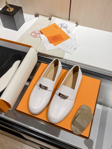 Women flat shoes, size 34-42, with box, SS70-1083
