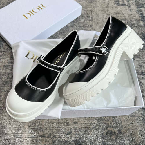 women heel shoes,size 35-39, heel 5.5cm,SS60-1924-1925