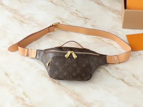 Leather bag ,5A ,size 30x15x8cm,no box,  B88-147