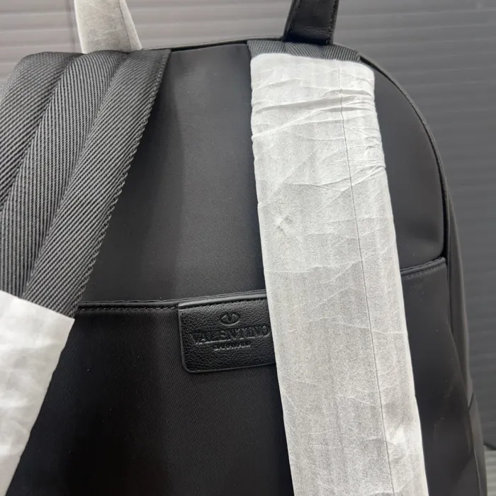 Nylon bag ,AAAA ,size 40x33cm,no box,  B88-1849