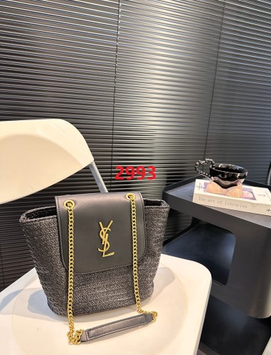 Straw raffia leather bag ,3A , size 22x20cm,no box,  B75-2993-2996