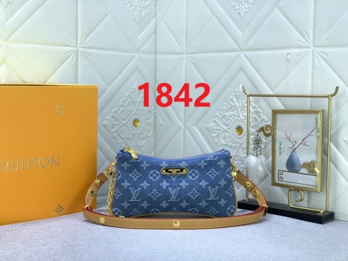 Split leather bag ,AAAA ,size 24x13x6cm,no box,  B88-1842