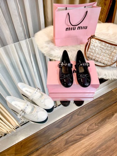 Women flat shoes, size 34-40, SS60-114-115