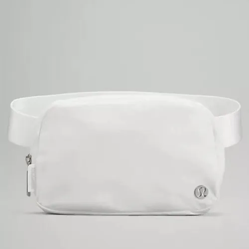 Waterproof nylon running yoga crossbody bag chest bag，size 19*5.5*13cm,B20-296-313