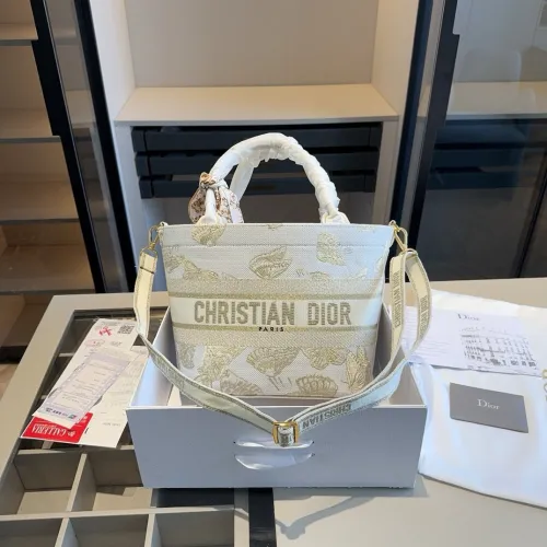 Canvas bag bag ,4A ,size 26x25x11cm,no box,  B88-102