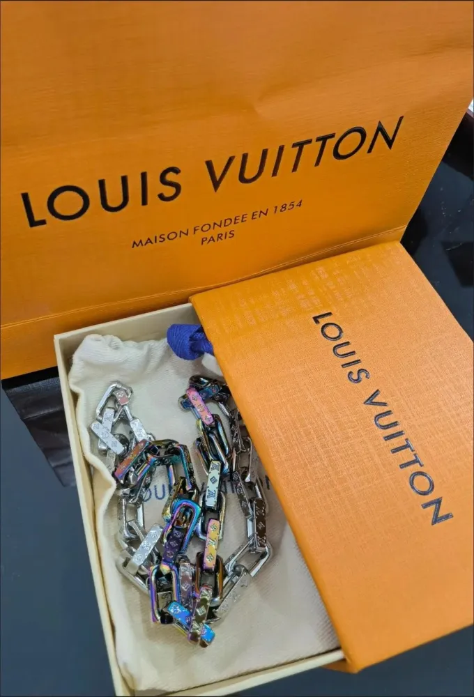 necklace jewelry ,with box,  J35