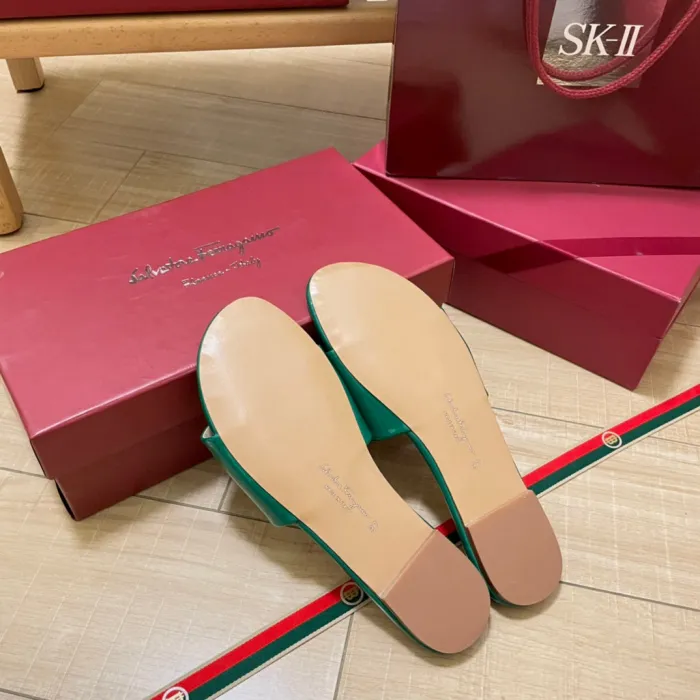Flat leather sandals slippers , size 35-42 ,with box, SS50-1011-1019