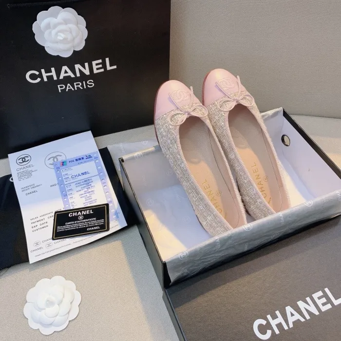 women flat ballet shoes, size 35-42,  with box, SS50-763