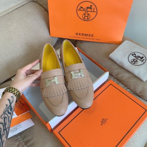 Women flat shoes, size 34-42, with box, SS70-1070