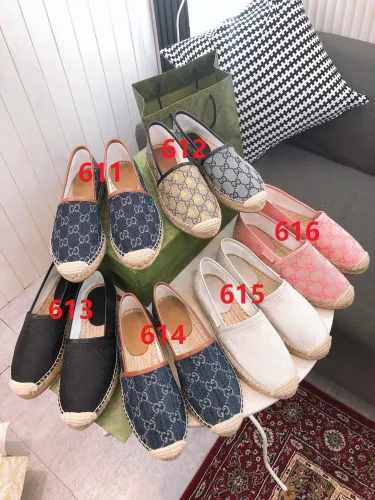women flat shoes, size 35-41, with box ,  SS60-611-616