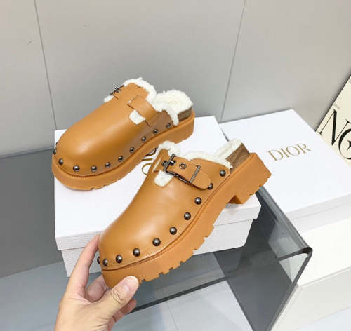 Top Quality Women's casual shoes,size 35-43,SS120-149