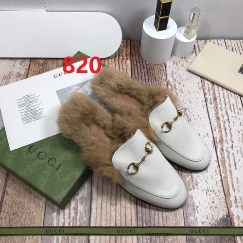 flat fur shoes, size 35-44, with box, SS70-820