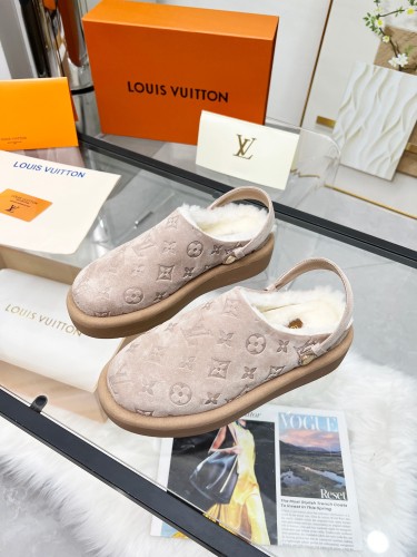 Women flat fur shoes,size 35-41，SS88-735-737