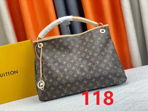 Leather  bag ,5A , size 46x32x24cm ,no box,  B110-118-119