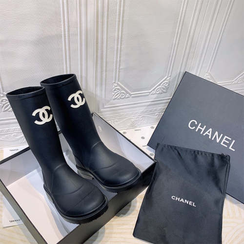 women boot shoes, size 35-40,  with box, SS88-385