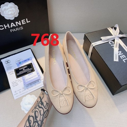 women flat ballet shoes, size 35-42,  with box, SS50-768