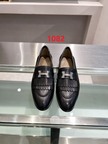 Women flat shoes, size 34-42, with box, SS70-1082