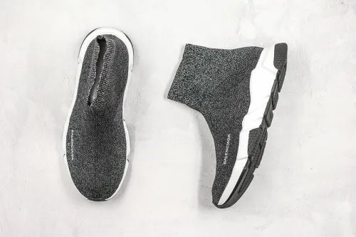 Men Women socks boots shoes，size 35-45. SS70-1765