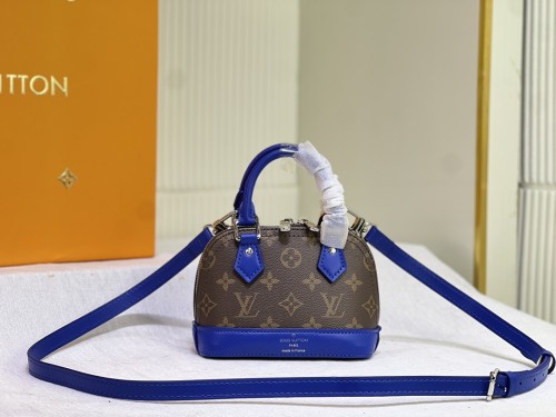 Split leather bag ,AAAA , size 18x12x8cm,no box,  B88-1821