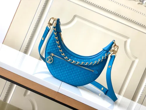 Leather bag ,5A ,size 23x13x6cm,no box, B130-59