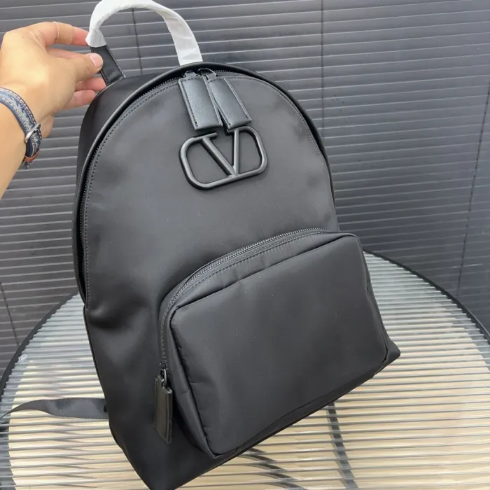 Nylon bag ,AAAA ,size 40x33cm,no box,  B88-1849