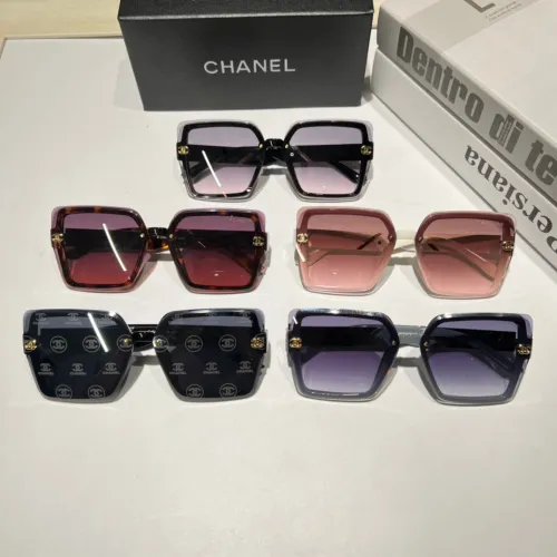 Blue light blocking sunglasses with the box and case ,G25-2452-2456