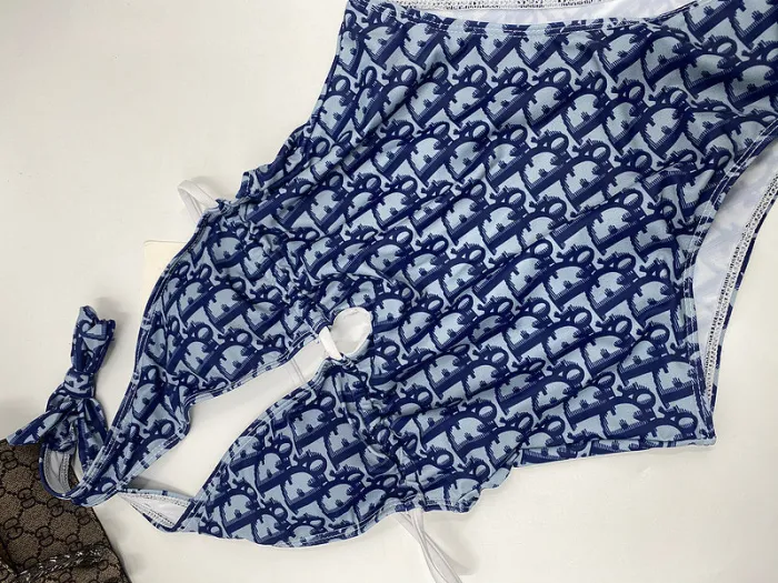 Ladies' sexy high-end swimsuit SW25-179-180
