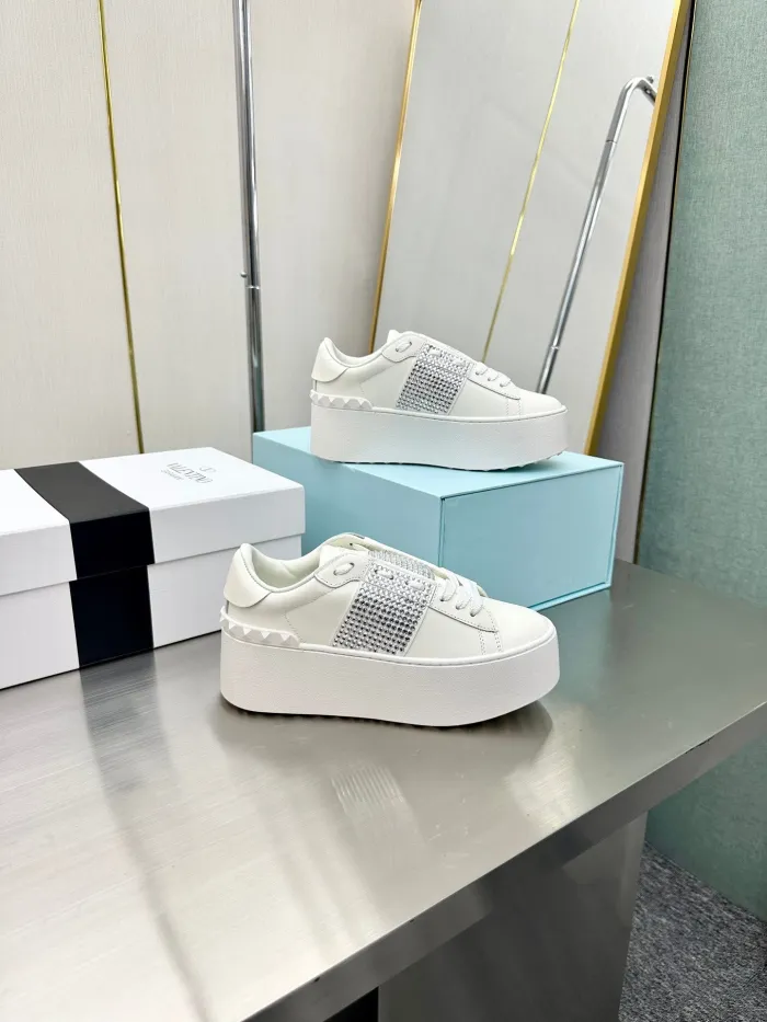 Women's flat runners shoes, size 35-45, SS88-621-623