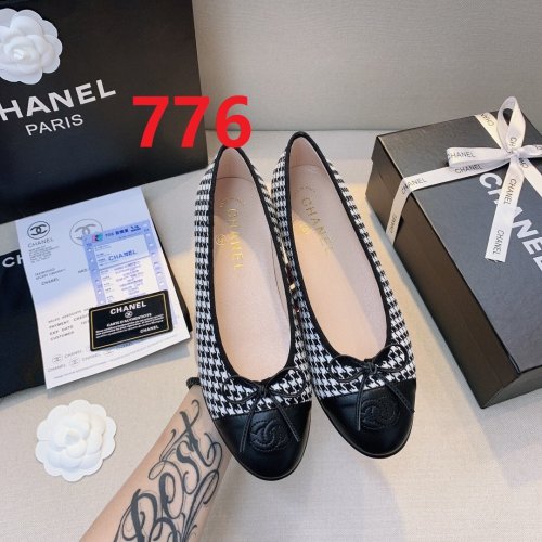 women flat ballet shoes, size 35-42,  with box, SS50-776