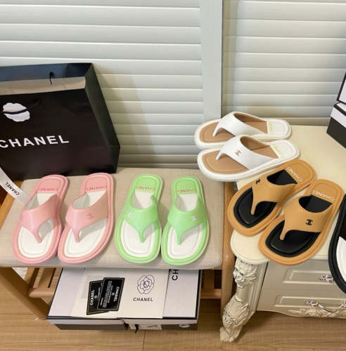 Flat leather sandals slippers , size 34-40 ,SS50-1052-1055