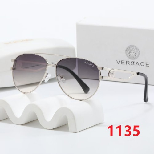 Blue light blocking sunglasses with the box and case ,G25-1135-1142