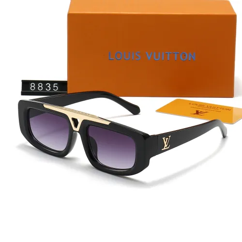 Blue light blocking sunglasses with the box and case ,G25-2842-2850