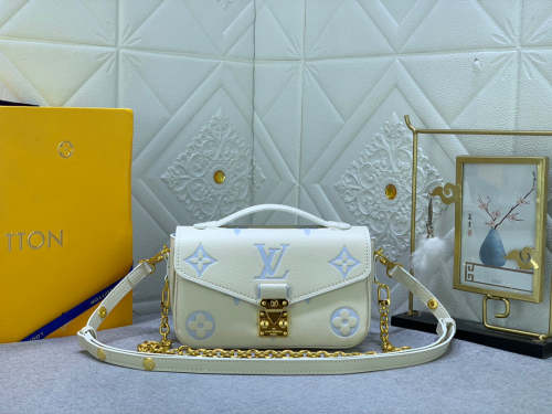 Canvas leather  bag ,5A,size 21.5x13.5x6cm, no box, B110-182