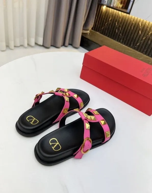 Flat leather sandals slippers , size 35-40 ,with box, SS70-1226-1231
