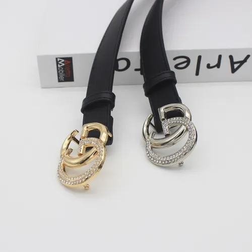 Ladies' belt width 2.8cm, length 105cm