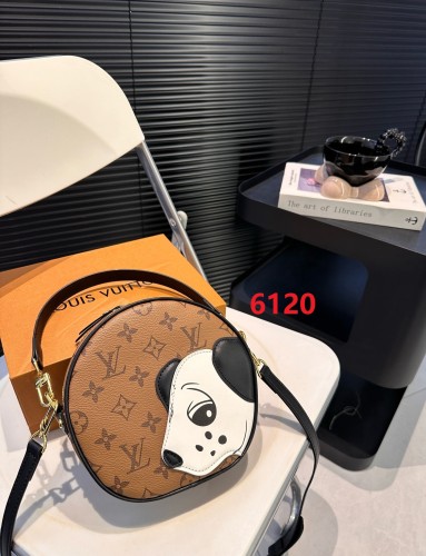Split leather bag ,3A , size 18x17cm ,no box,  B68-6120