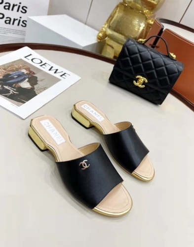 Flat leather sandals slippers , size 35-41 ,with box, SS70-1244-1246