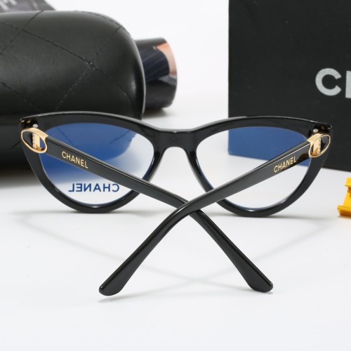 Blue light blocking sunglasses with the box and case ,G25-602-605
