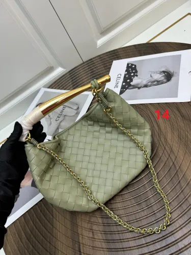 Leather bag ,5A ,size 20x33x4cm,no box,  B110-14