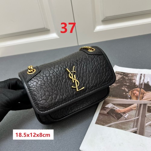 Leather bag ,5A ,size 18.5x12x8cm,no box,  B110-37