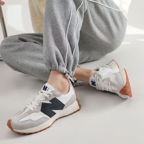 Women men runner sneaker shoes,  with box,size 36-45，SS60-2915-2932